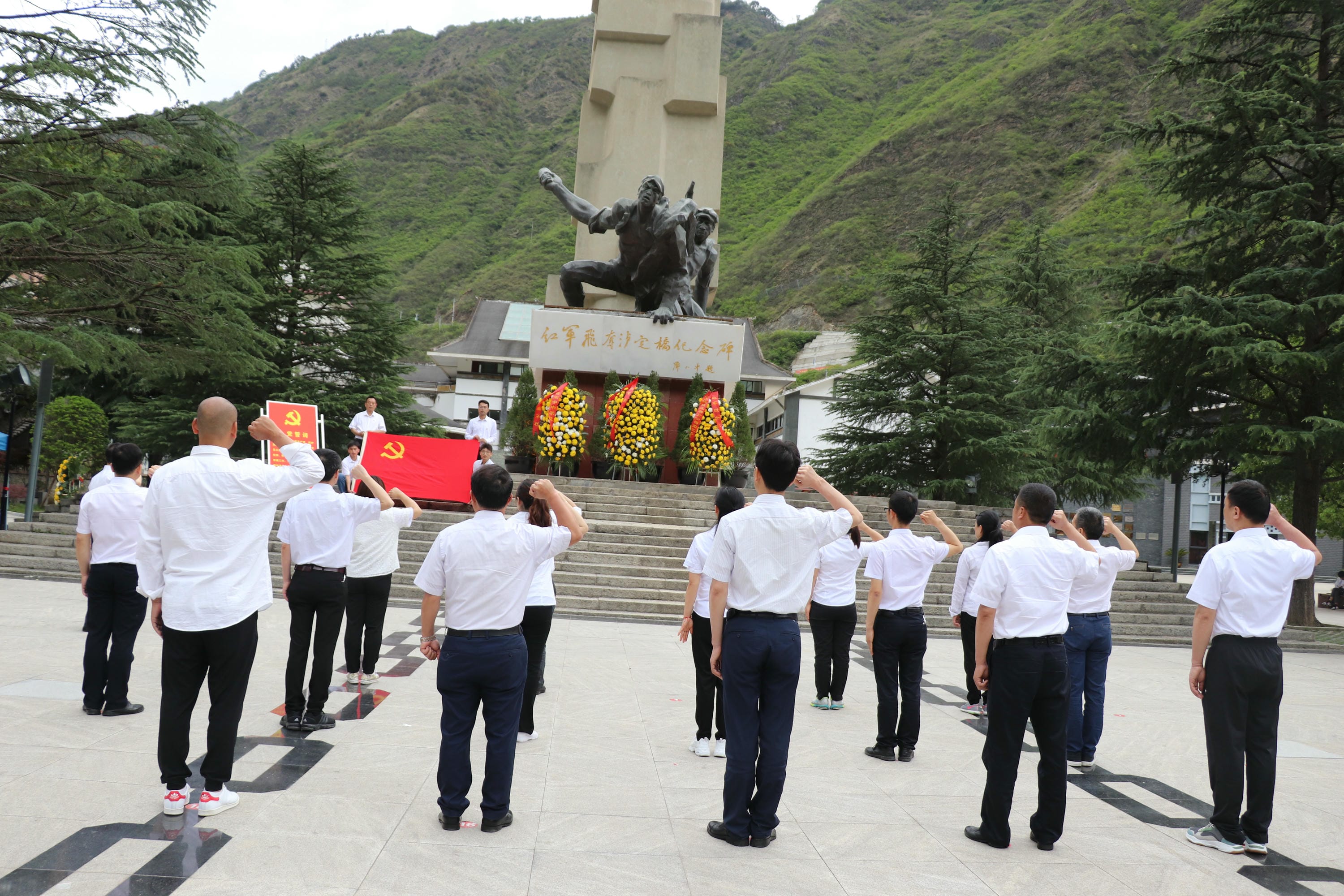 技工学校组织开展“不忘初心再出发，，，，奋进伟大新征程”党史学习教育主题党日活动_红色堡垒_党建群团_J9集团有限责任公司