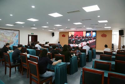 地矿集团组织集中收看中国共产党四川省第十二次代表大会实况_红色堡垒_党建群团_J9集团有限责任公司