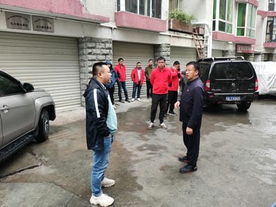 马尔康市深夜地动 地矿集团迅速驰援_J9集团新闻_新闻中心_J9集团有限责任公司