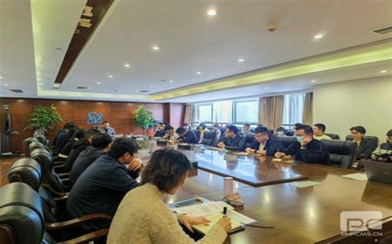 金？？？？？蟛橹埂跋灿十大 奋进新征程”主题党日活动