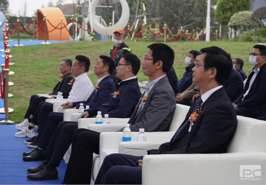 泸州市高新爱琴海购物公园项目主体 完工仪式圆满乐成_下层动态_新闻中心_J9集团有限责任公司