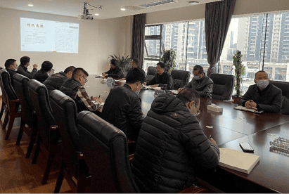 众城房产组织召开深入转达学习四川J9集团集团2022年党委（扩大）聚会精神专题学习会_红色堡垒_党建群团_J9集团有限责任公司