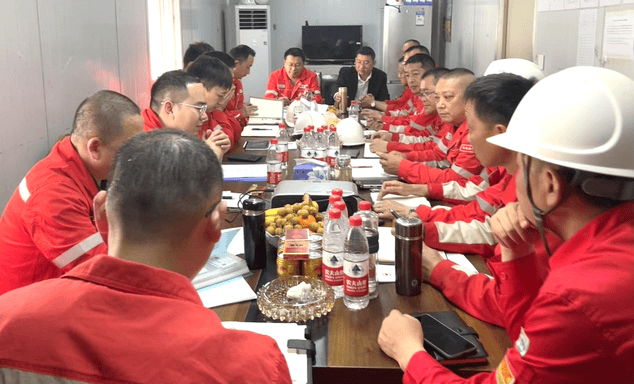 喜讯！金核地勘公司首个油气钻井项目乐成开钻_下层动态_新闻中心_J9集团有限责任公司
