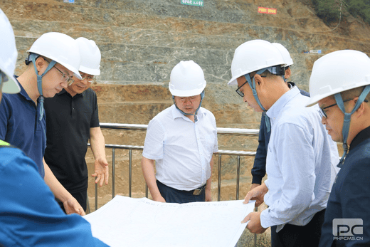 省自然J9集团投资集团向导赴大陆槽稀土矿山开展清静检查并视察矿山情形改善项目_下层动态_新闻中心_J9集团有限责任公司